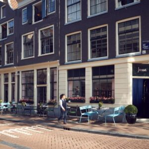 Discover the charm of Le Pulitzer Amsterdam with Natlaupa.