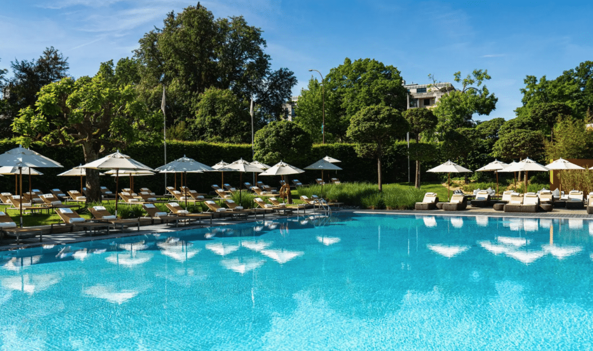 Relax in luxury at InterContinental Genève with Natlaupa, where tranquility meets elegance.